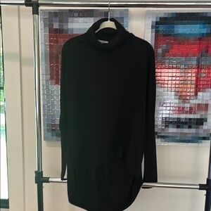 Madison & Berkeley Elegant Black Top